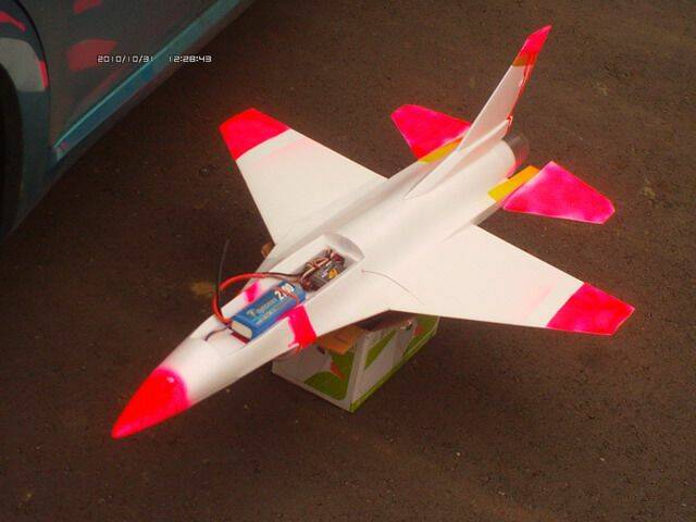 AMBA0019.JPG