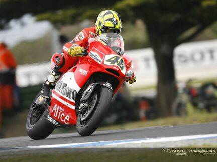 valentino-rossi-ducati.jpg