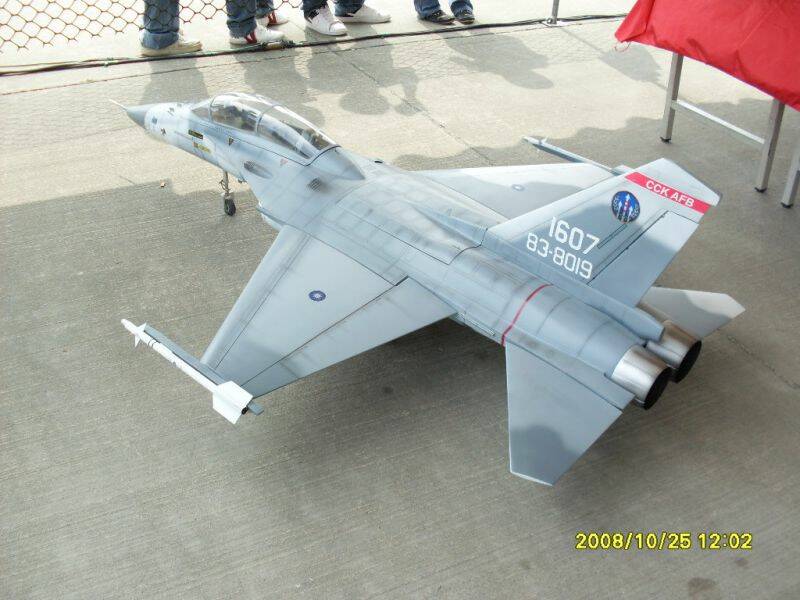 原機型號F-CK-1B