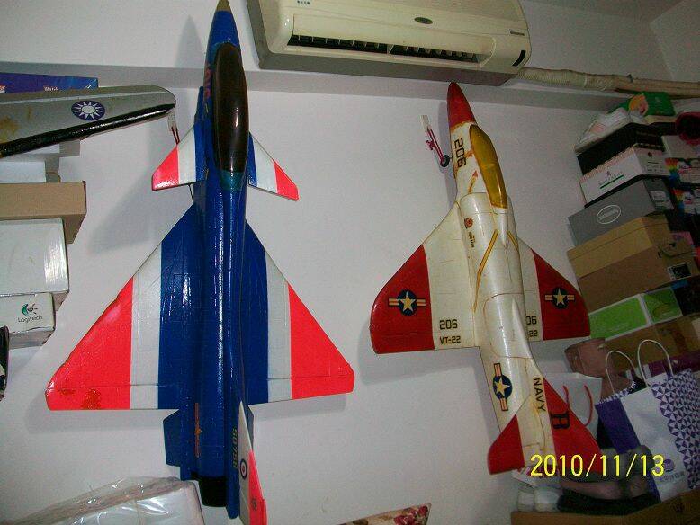 a10j10.jpg