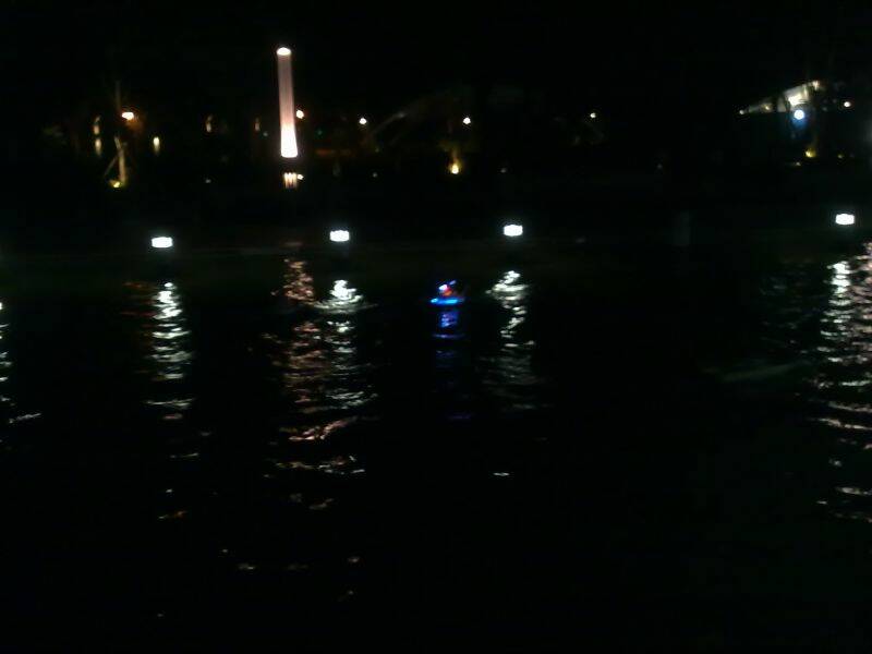 20101204906.jpg