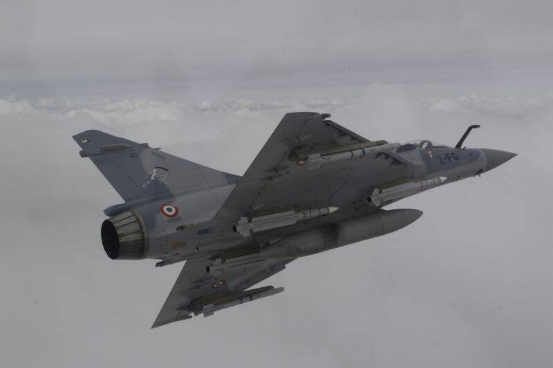 244R1960.JPG