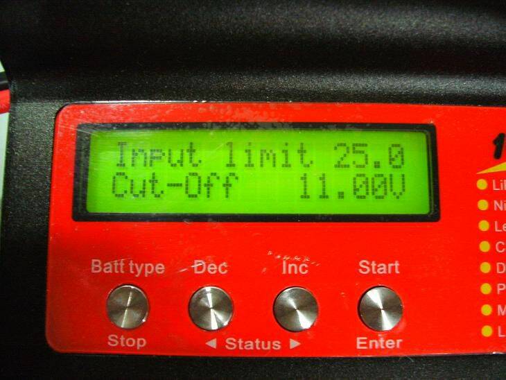 Input limit  應該是輸入端限制電流值   下面這是一次端電壓嗎?