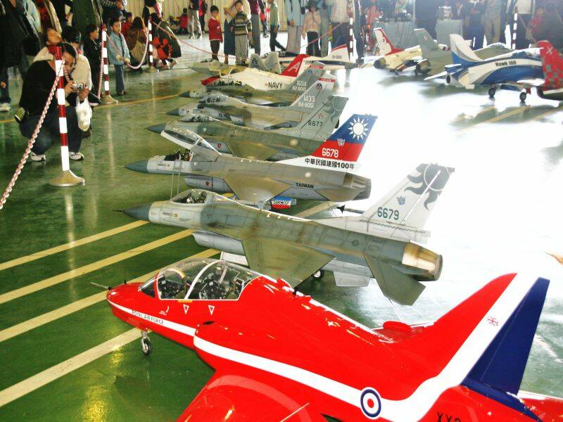 彰航戰機群