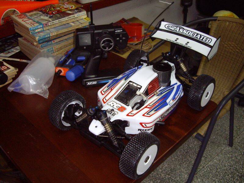 RC8RS-2.jpg