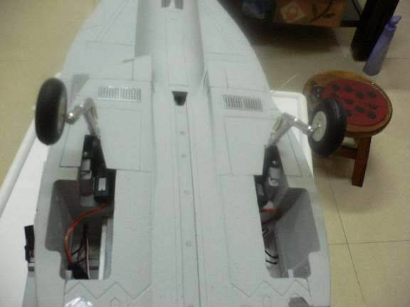 f182-3.jpg