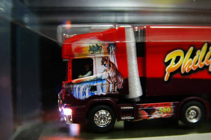 車體側面