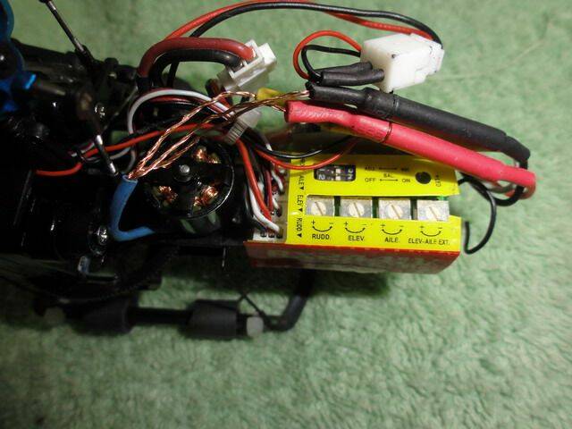 CV100D01-07.JPG