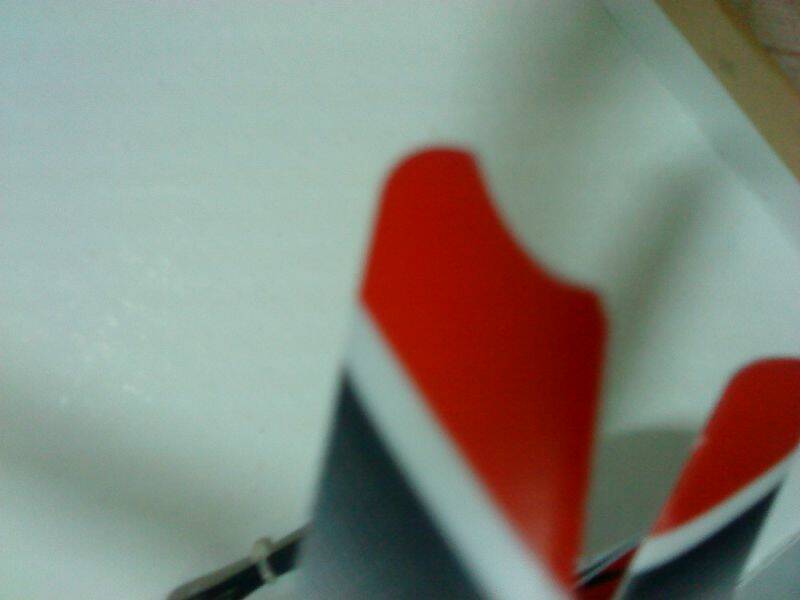 小缺角  不影響飛行