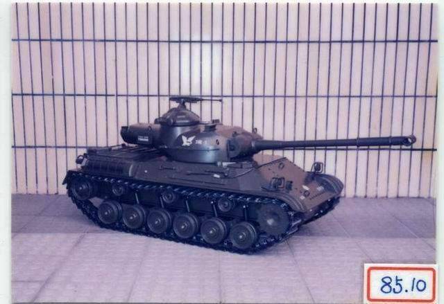 日本三共製 , 陸上自衛隊 61 式戰車.jpg