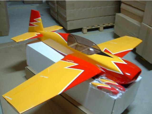 EXTRA300-20CCA-3.jpg