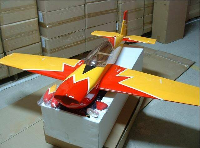 EXTRA300-20CCA-1.jpg