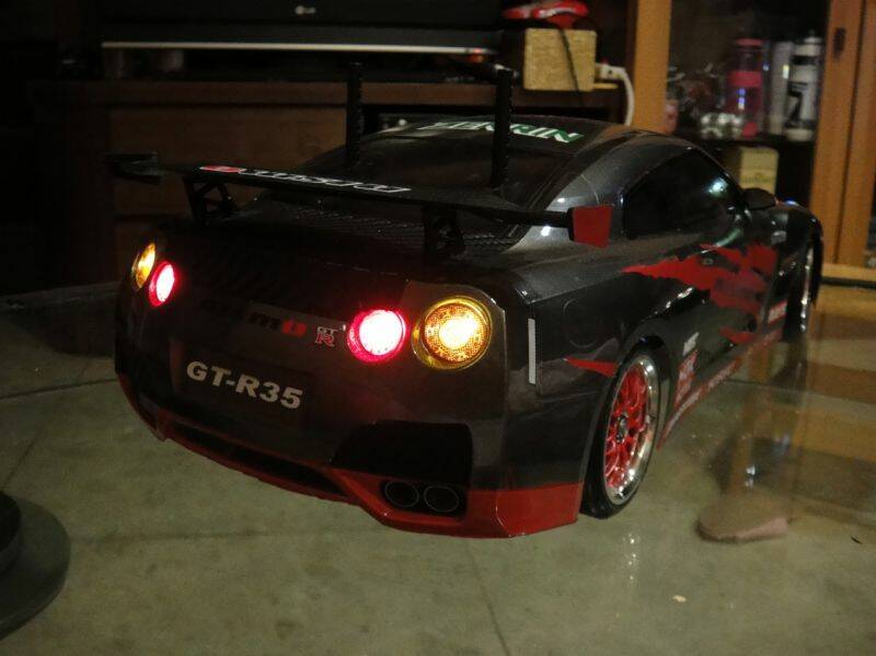 R35-3.jpg