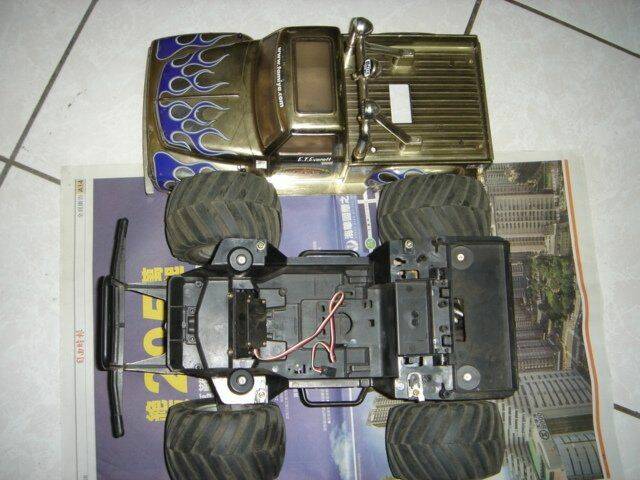 田宮南瓜電大腳車1.jpg