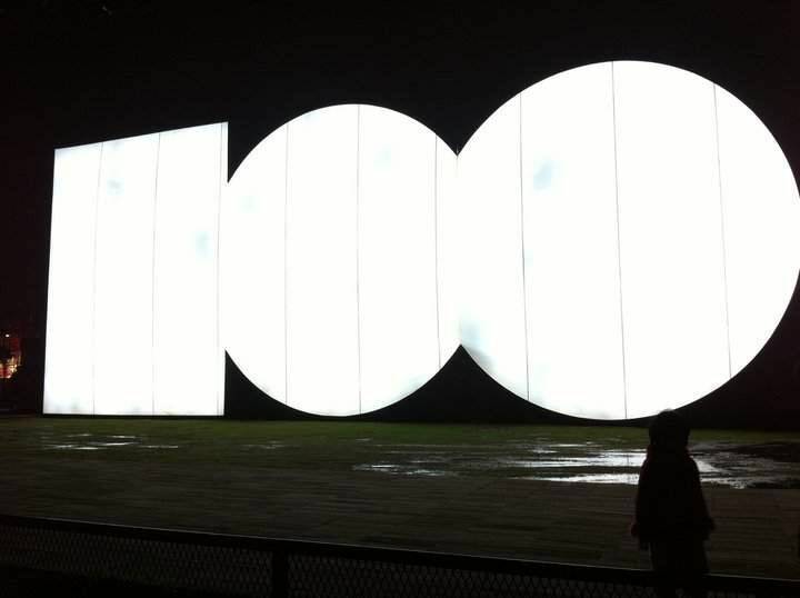 100.jpg
