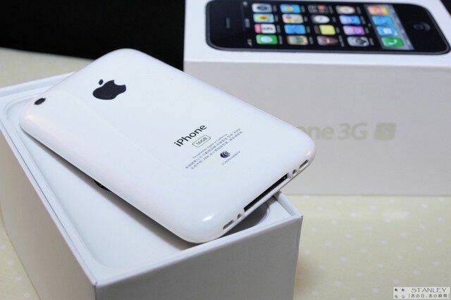 3gs.jpg