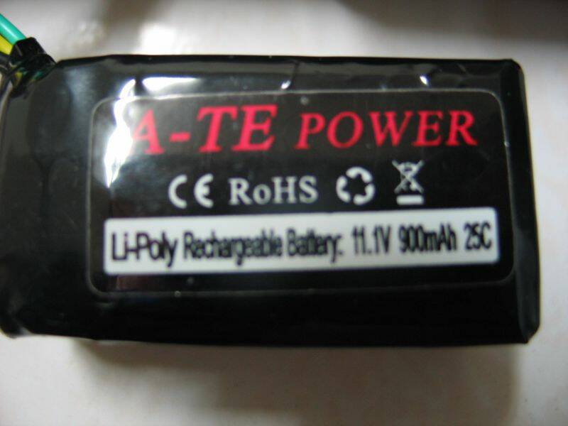 11.1V  900mah 25C鋰電池200元