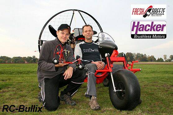 Michel%20und%20Trike%20fertig.jpg