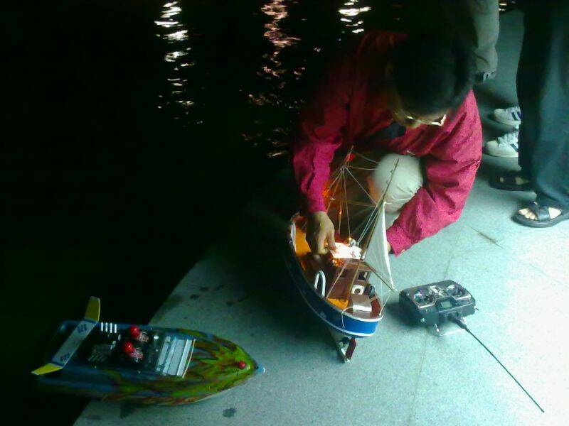 201103121662.jpg