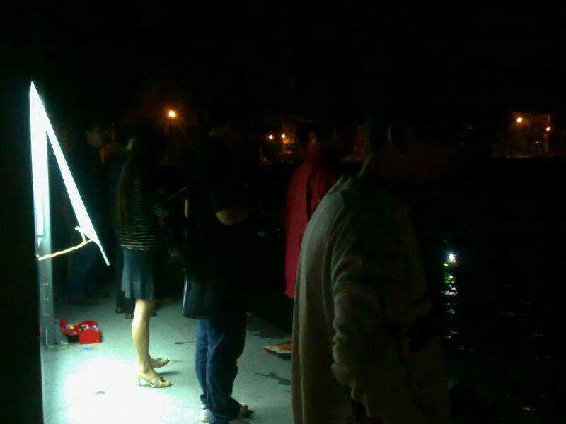 201103121670.jpg