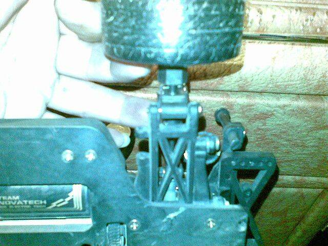 24.拆下後輪與輪座