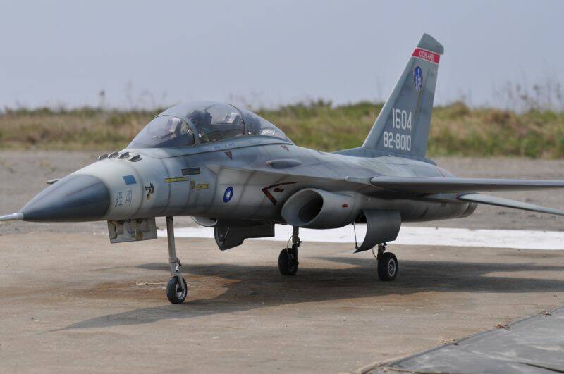 阿強兄 1260-1.jpg