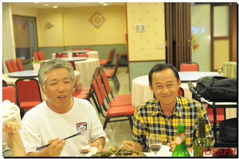 黃文石大哥也從屏東趕來