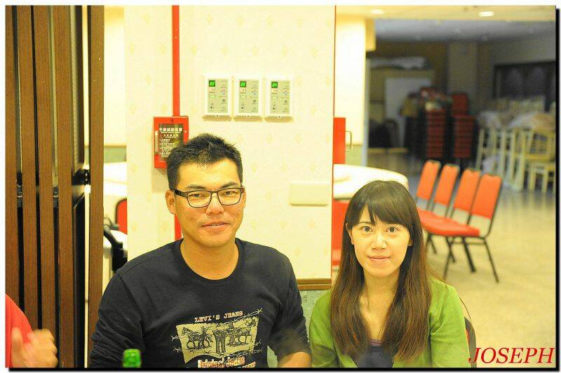 龍哥跟他未來的老婆