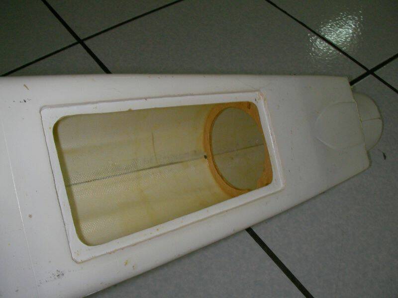 作弊孔及風扇座