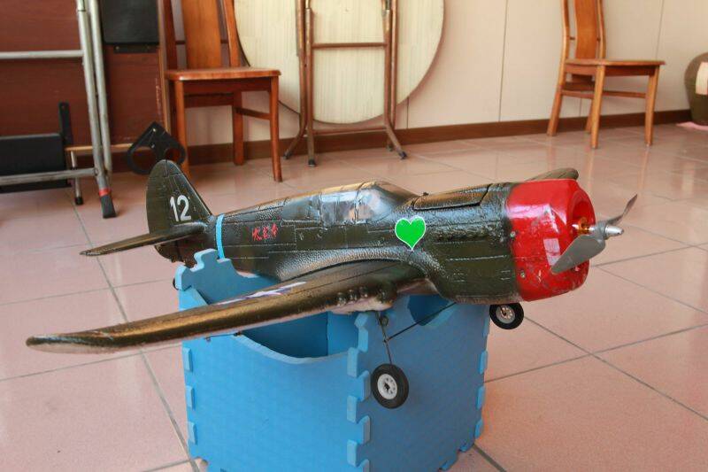 p-40側面