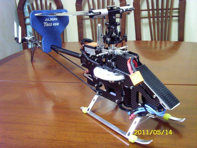 ST830373.JPG