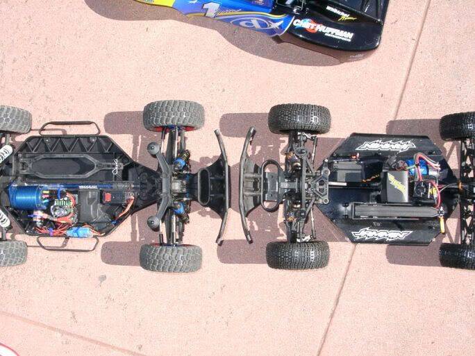 比較AE10- VS - SCRT