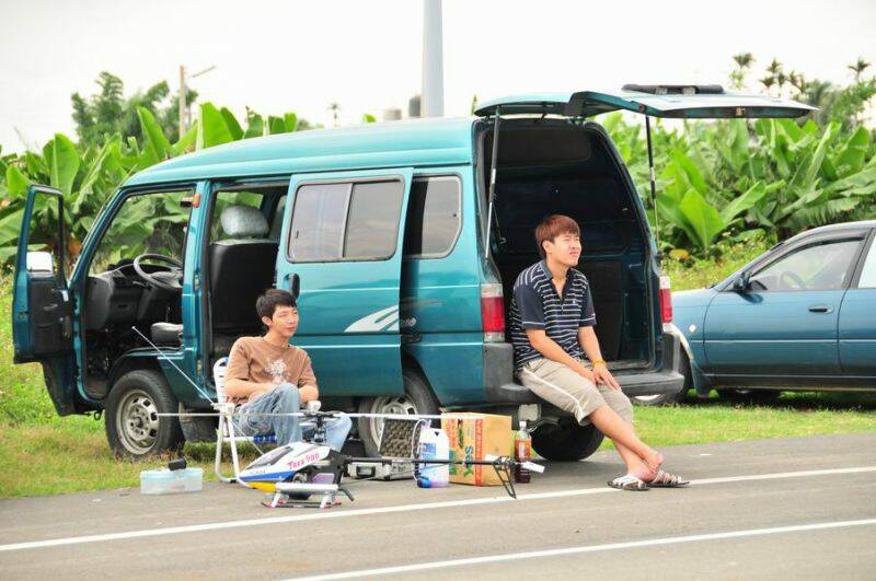 飛場賢拜