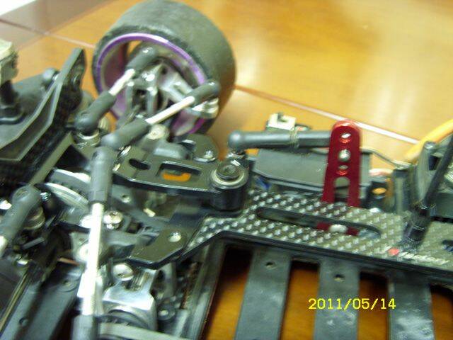 ST830385.JPG