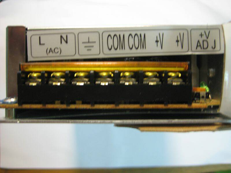 12V 10A 400.JPG