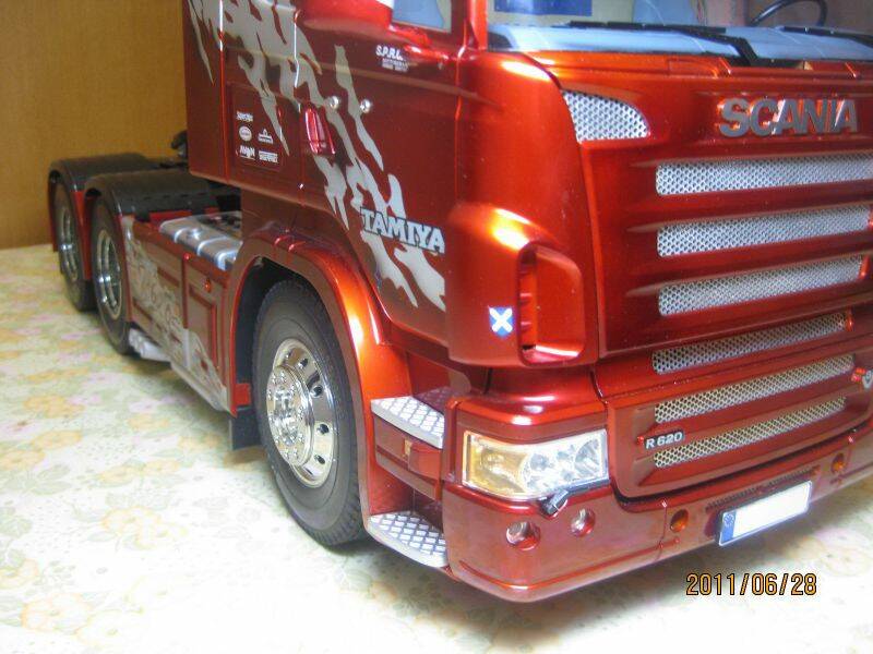 R620 019.jpg