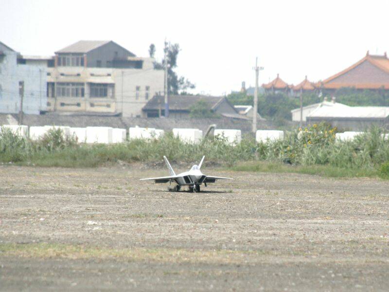 落地同時K-170動力全開