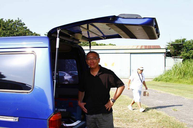 選從台南開早車參賽的鄭鐘祥大哥