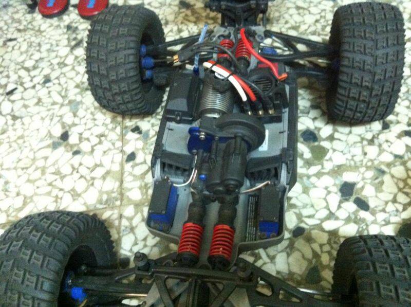 E-REVO 003.jpg