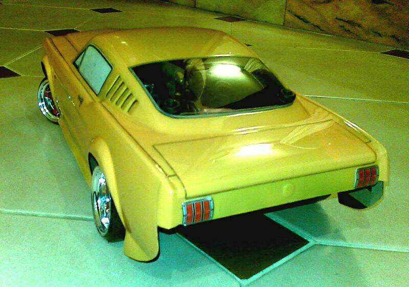 Mustang_03.jpg