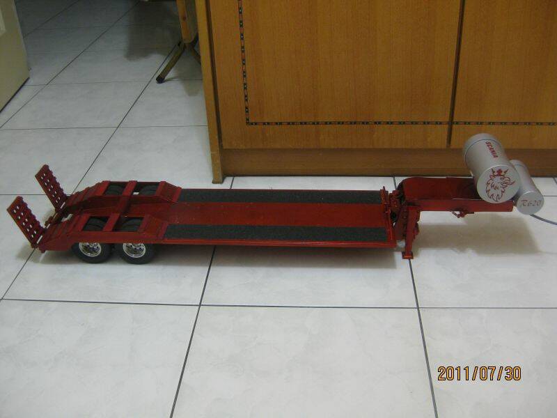 R620 021.jpg