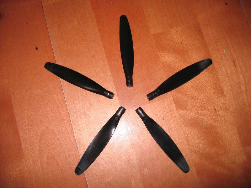 奉送的原廠槳