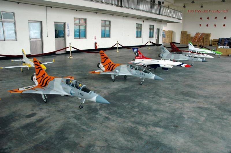 遙控噴射機群