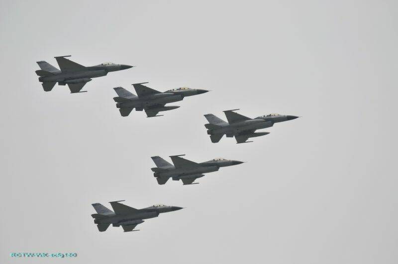 F-16A/B 6814應景!