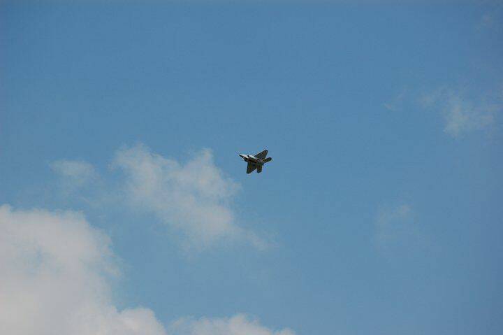 F-22-捍衛領空.jpg