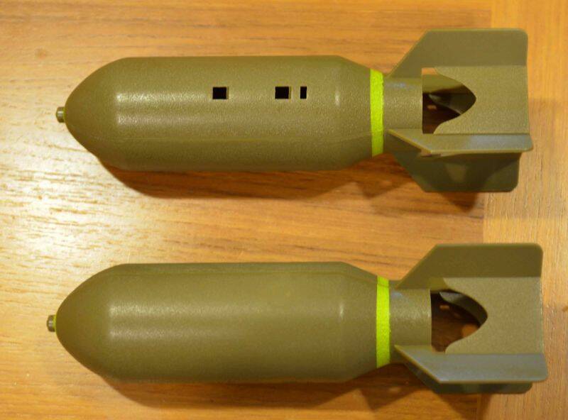炸彈都成型了，不需DIY