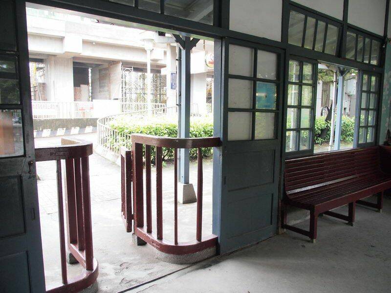 09.JPG