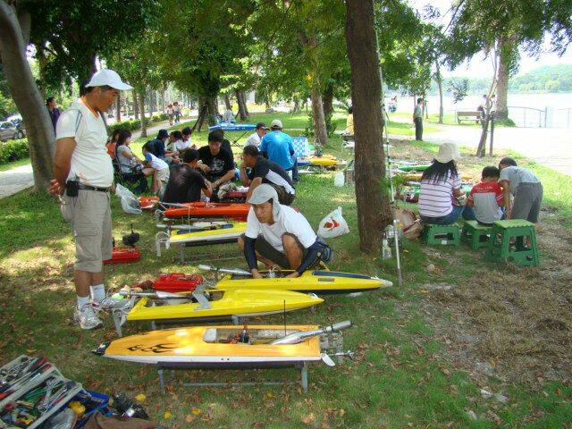2011.9.11高雄蓮池潭玩船 036.jpg