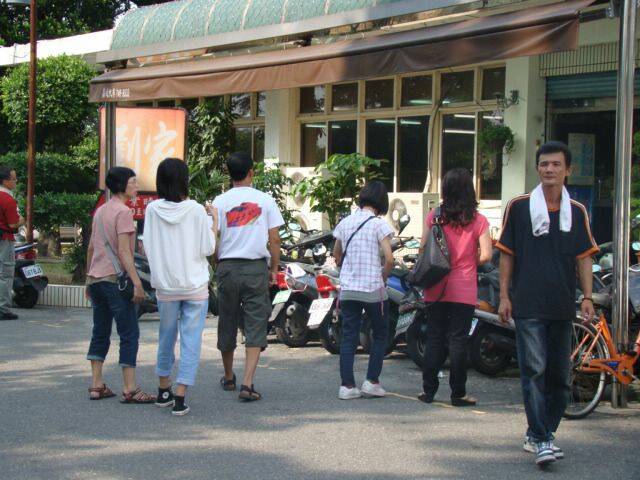 2011.9.11高雄蓮池潭玩船 063.jpg