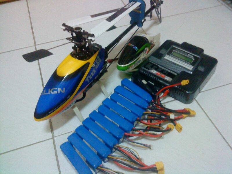 機子+電池+充電器+副廠機頭罩